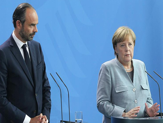 Almanya Babakan Merkel: Trkiye konusunu Avrupa Konseyinin gndemine aldk