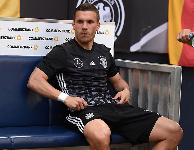 Lukas Podolski, muhabir Florian Knigle tartt