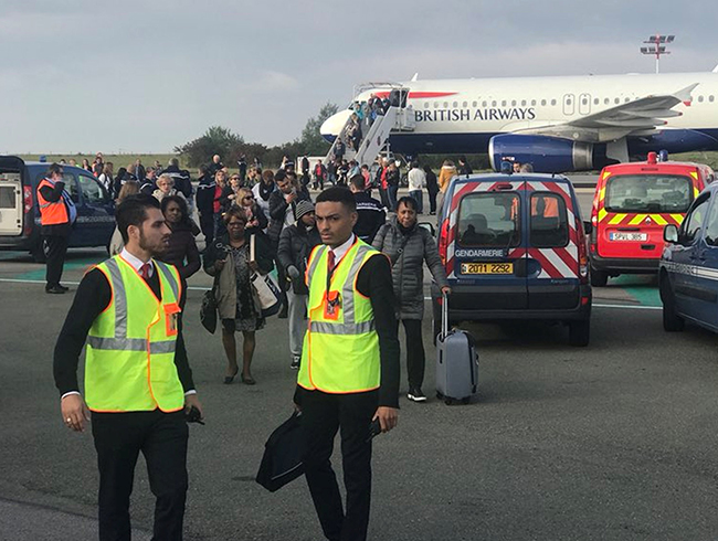 Fransa'da British Airways uandaki yolcular indirilerek uakta bomba aramas yapld