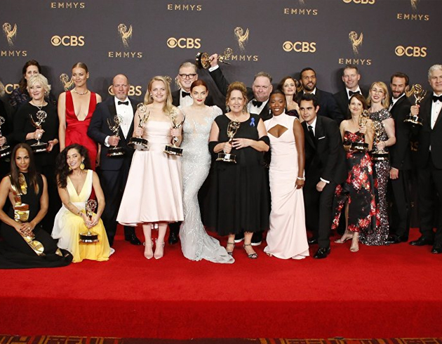 2017 Emmy dlleri sahiplerini buldu