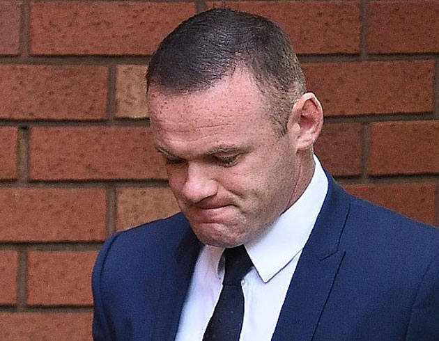 Wayne Rooney'e kamu hizmeti cezas verildi