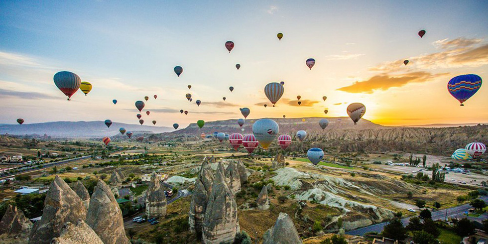 Kapadokyada balon turlar iptal edildi
