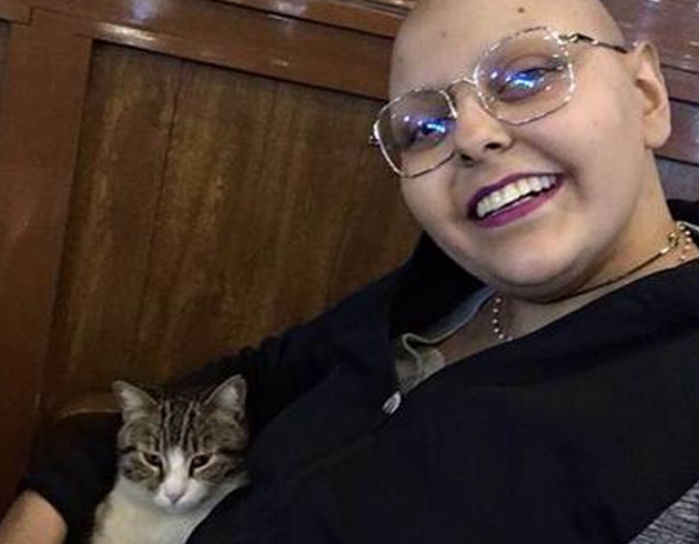 Liseli Reyan kanserle verdii mcadeleyi kaybetti