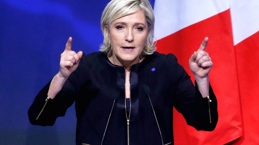 Le Pen'in yardmcs istifa etti