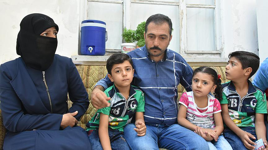 Suriyeli Mustafa Masri'nin 34 yl sonra duyduu ilk ses ''ezan'' oldu