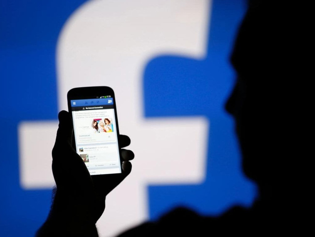 Rusya: Kanuna uymazsa Facebook'u engelleriz