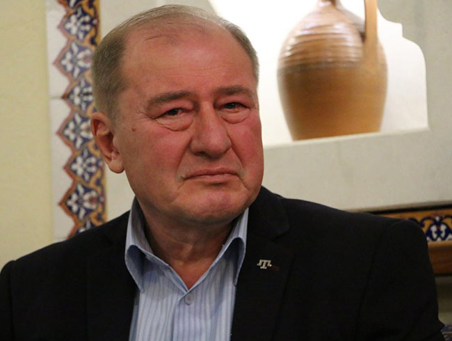 Rus mahkemesi Krm Tatar Millii Meclisi Bakan Yardmcs'n 2 yl hapse mahkum etti