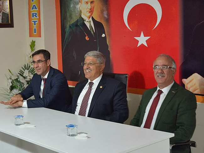 AK Parti Genel Bakan Yardmcs Demirz: 2019 seimlerini ok nemsiyoruz
