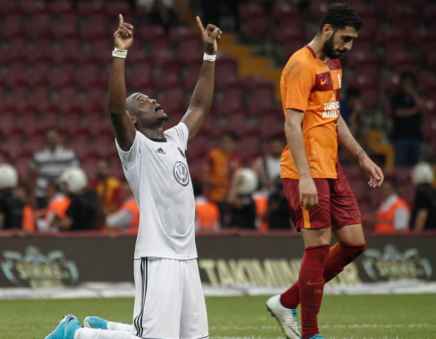 Galatasaray' Avrupa Ligi'nden eleyen stersunds, gruplarda da frtna gibi esiyor