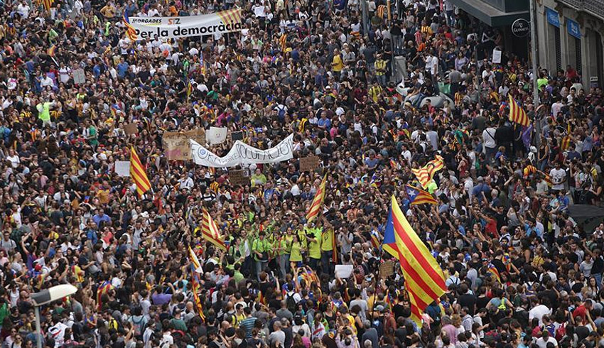 Katalonya'da genel grev balad hayat durma noktasna geldi