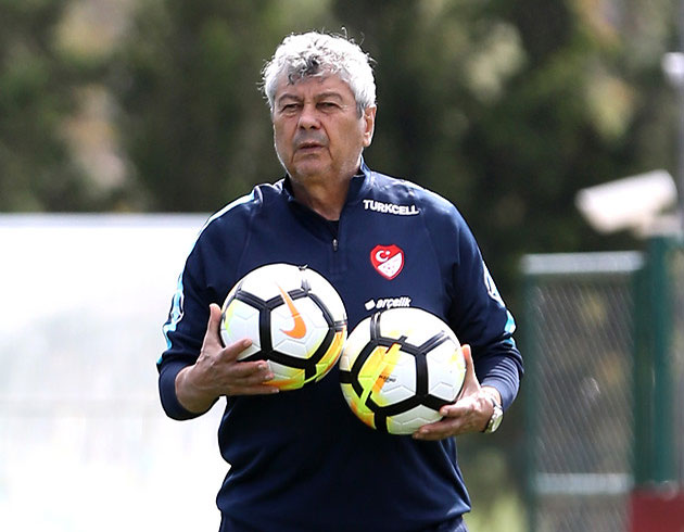 Mircea Lucescu: Siz zafere inanrsanz, o da size  inanacaktr