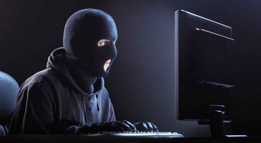 stanbul'da 13 hacker polis tarafndan yakaland