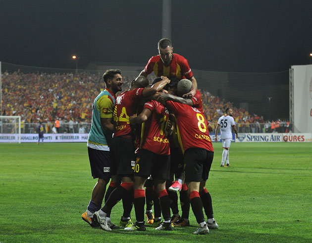 Gztepe'de7 futbolcu dnyor