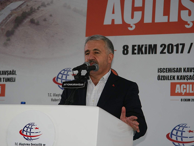 Bakan Arslan: Daha fazla erien, daha fazla ulaan bir Trkiye Cumhuriyeti iin yola devam diyoruz
