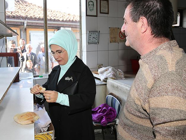 Emine Erdoan'dan Novi Pazar'a ziyaret