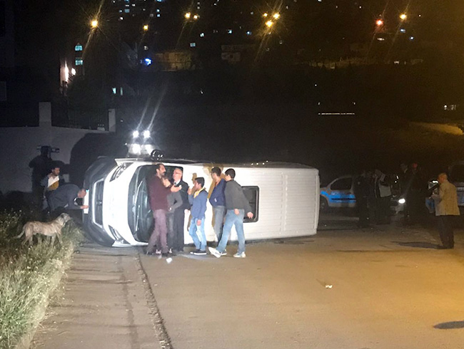 Ankara'da okul servisi ile panelvan minibs arpt, 14 kii yaraland