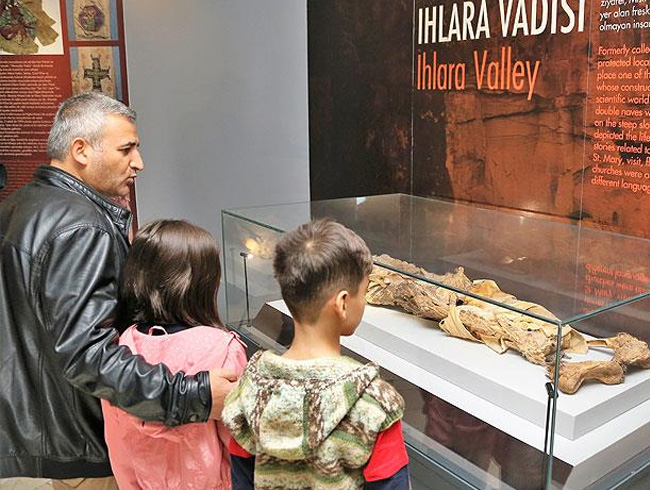 Aksaray'daki mumyalara ziyareti ilgisi