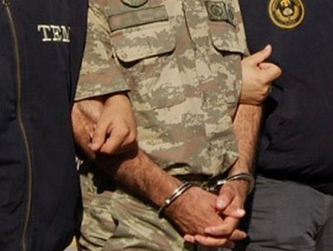 FET�'n�n TSK'daki yap�lanmas�na operasyon, 15 muvazzaf asker g�zalt�na al�nd�