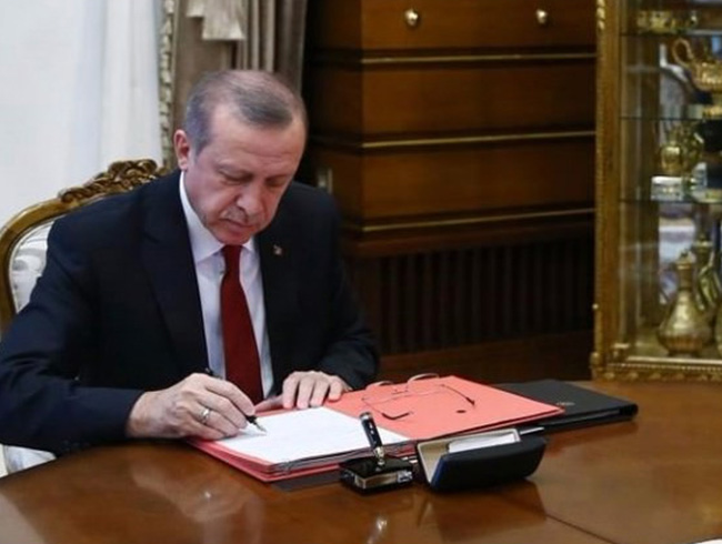 Cumhurbakan Erdoan iki niversiteye yeni rektr atad
