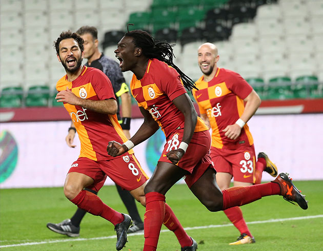 Yen Fener'i kap primi!