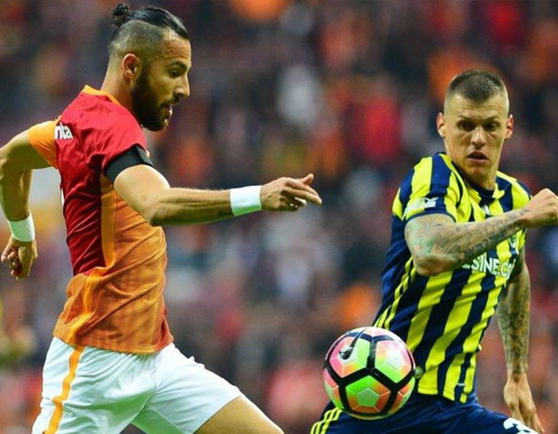 Galatasaray - Fenerbahe derbisi Cneyt akr'n oldu