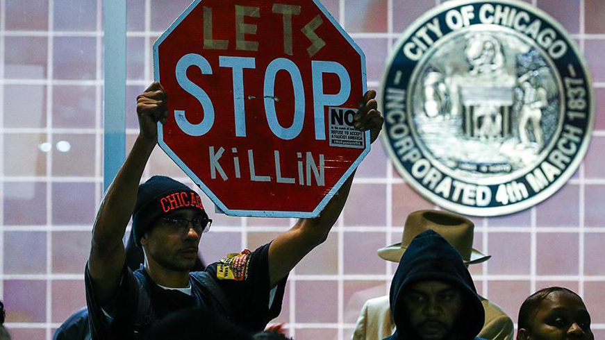 Chicago'da 'polis iddeti' protestosu