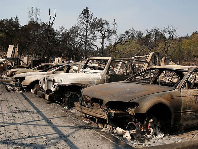 California'daki yangn 1 milyar dolarlk zarara neden oldu