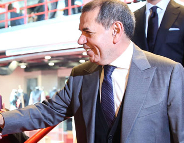 Dursun zbek, derbi ncesi teknik heyeti ziyaret etti