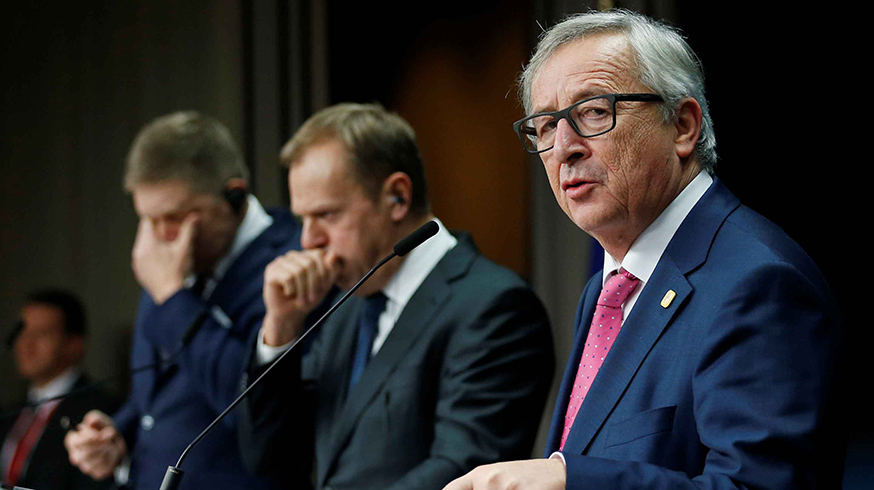 Juncker'den: Trkiye'ye kaplar ak tutmak istiyoruz