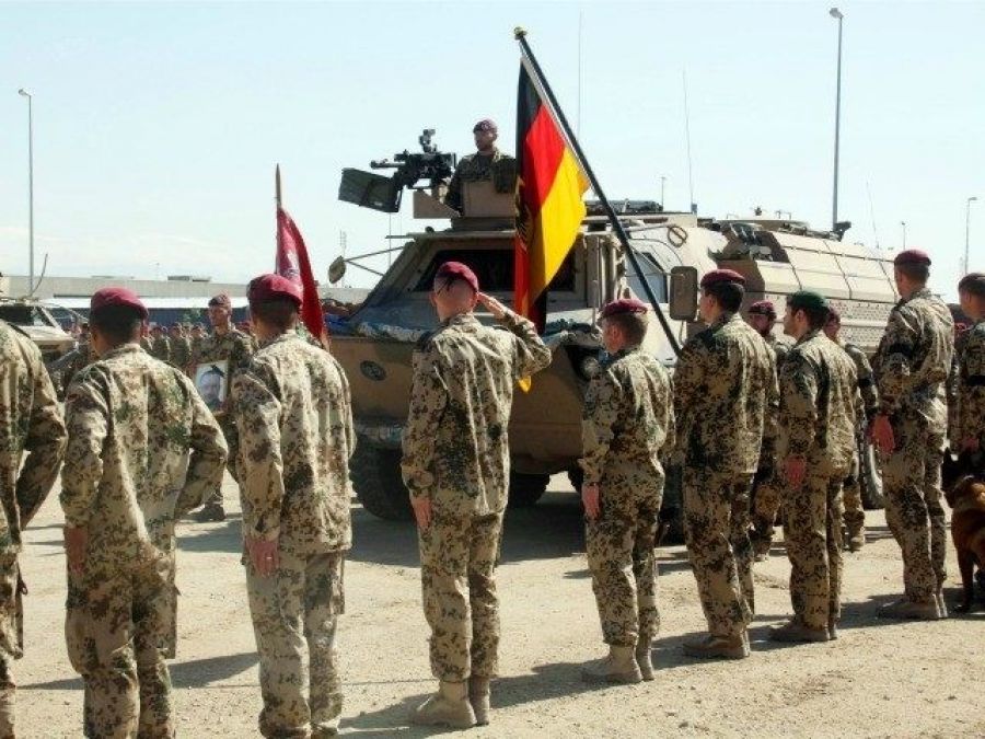 Almanya Pemerge'ye askeri eitim vermeye devam edecek