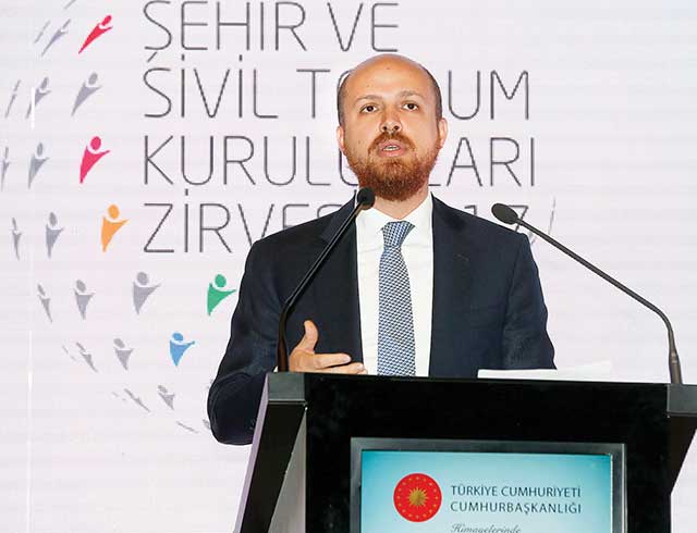 ehirlerde mahalle gelenei kayboluyor