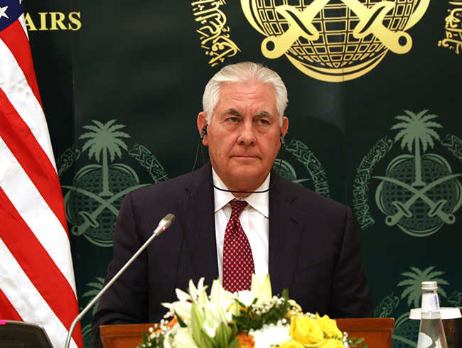 Tillerson: Irak'ta bulunan, bata ranl savalar olmak zere tm yabanc savalar lkelerine dnmeli
