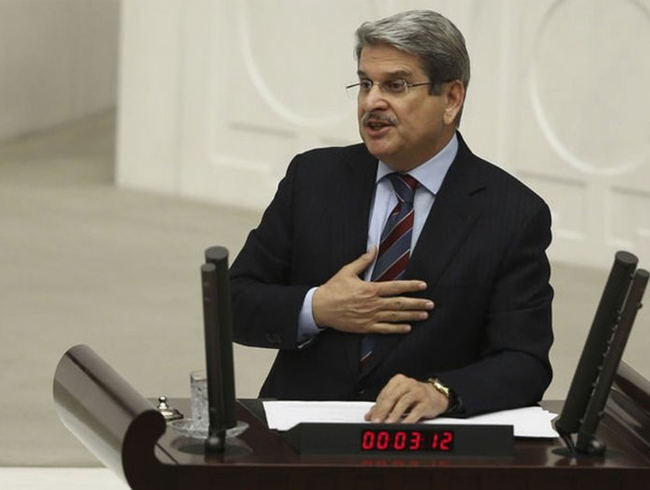 zmir Milletvekili Aytun ray, CHP'den istifa etti