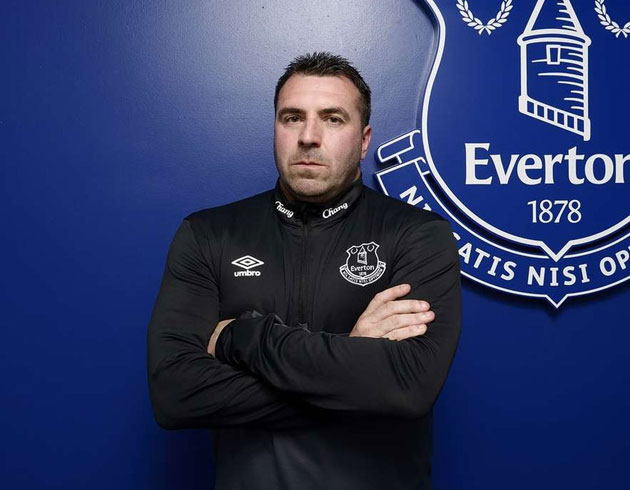 Everton, David Unsworth ile anlat