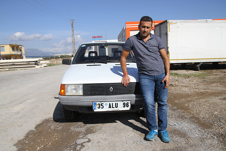 Sigaraya verecei paray 14 ay biriktirdi araba ald