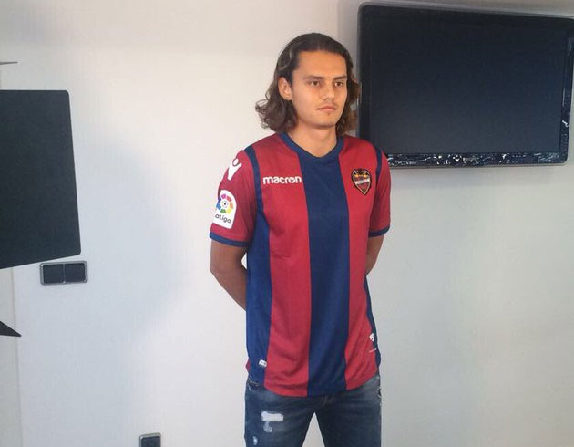 Enes nal Levante formasyla boy gsterdi