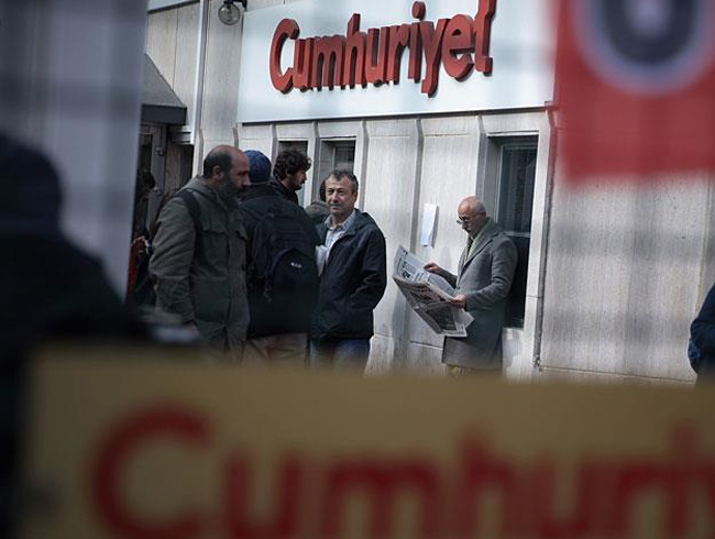 Cumhuriyet gazetesi davasnda ara karar akland