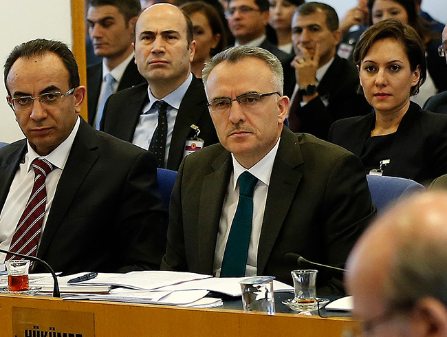 Maliye Bakan Abal: eker fabrikalar zelletirilecek