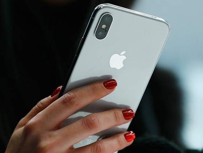 ABD'de iPhone X sat balad