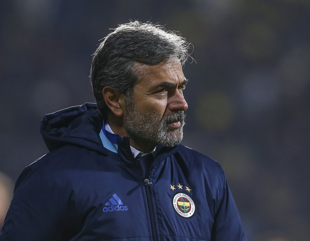 Aykut Kocaman'dan futbolculara: ampiyonlua inanmayan varsa hemen gitsin