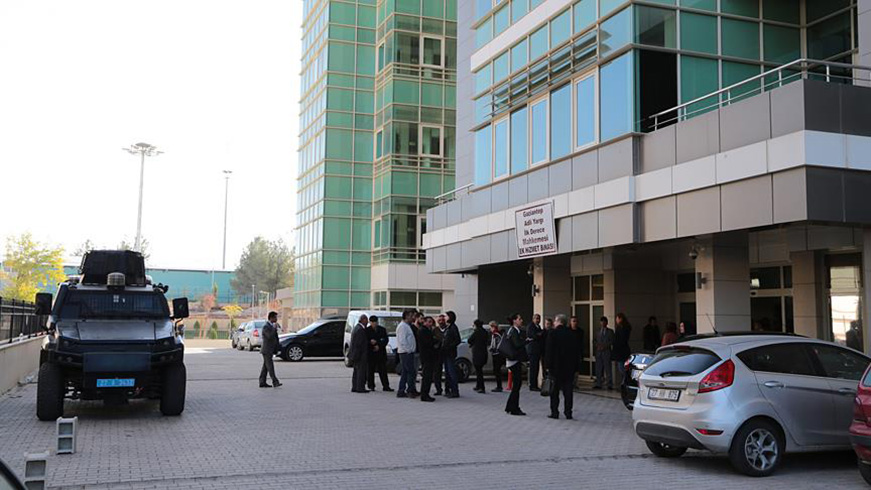 Darbeci generalin ad blgenin hassasiyeti nedeniyle ''skynetim komutanlar'' listesine yazlm