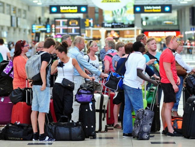 Turist saysnda art, 9 ayda 26 milyon turist geldi