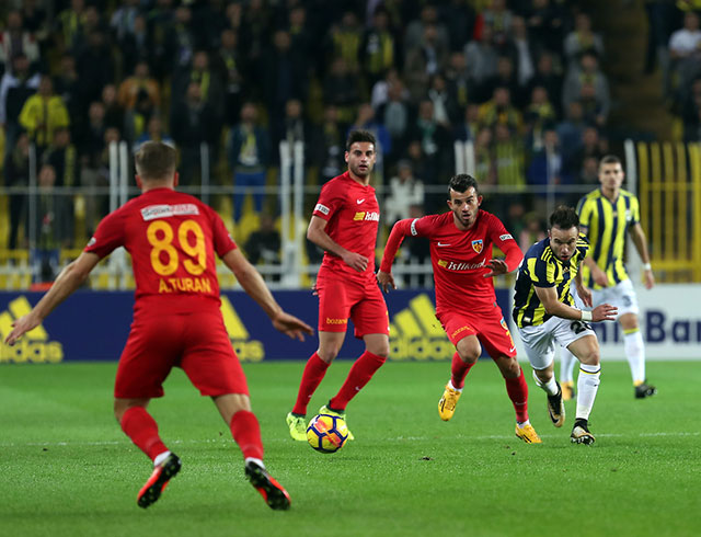 Galatasaray, Deniz Tr ve Atila Turan iin Kayserispor'la resmi grmelere balad