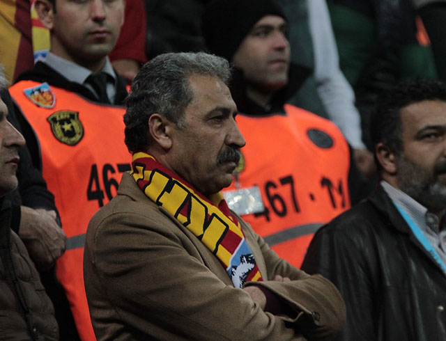 Erol Bedir, Galatasaray'n Deniz Tr ve Atila Turan ile ilgilendii haberlerini yalanlad