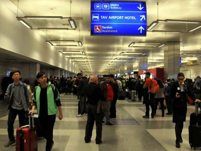 Atatrk Havaliman metro giriinde alarm