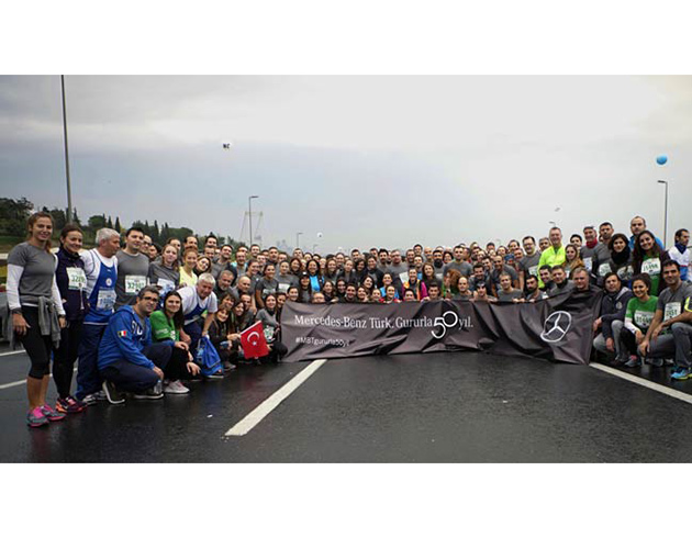 Mercedes-Benz Trk, 50.ylnda stanbul Maratonunda rekor katlm ile rekor ba toplad
