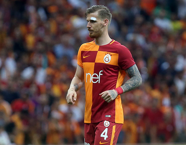 Bursaspor Serdar Aziz transferinde Galatasaray'dan ald oyunculardan hayr grmedi