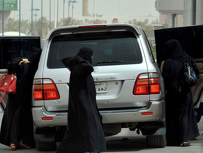  Suudi Arabistan'da kadnlar da Adalet Bakanl'nda alabilecek