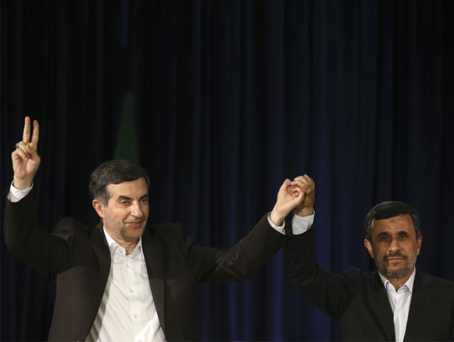 Ahmedinejad'n en yakn arkada 'rejim kartl' sulamasyla ifadeye arld