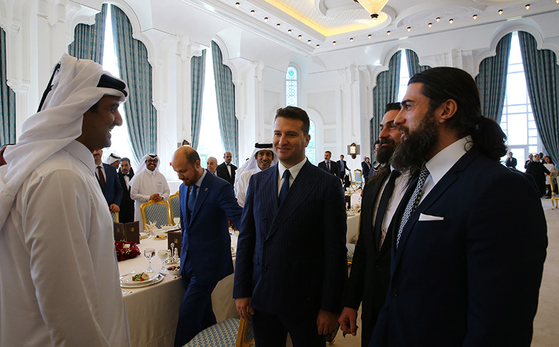 Dirili Erturul ekibi Cumhurbakan Erdoan ve Katar Emiri ile sohbet etti